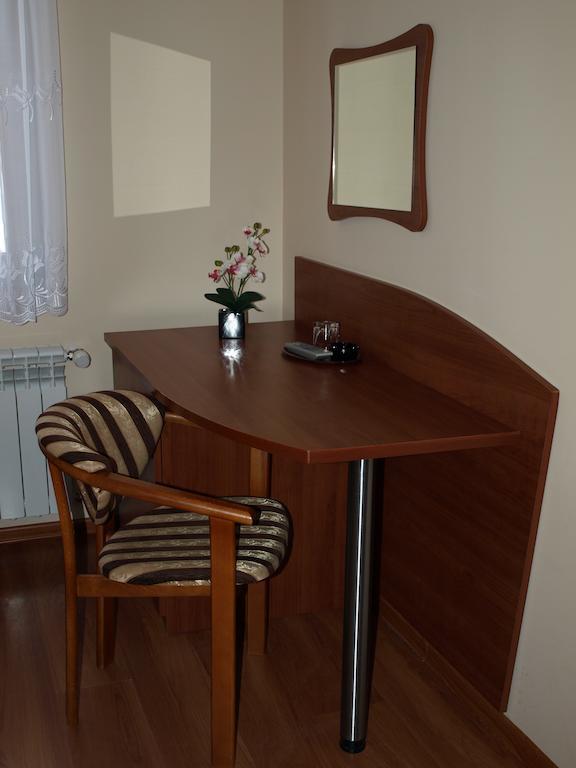 Hotel Irena Morąg Buitenkant foto