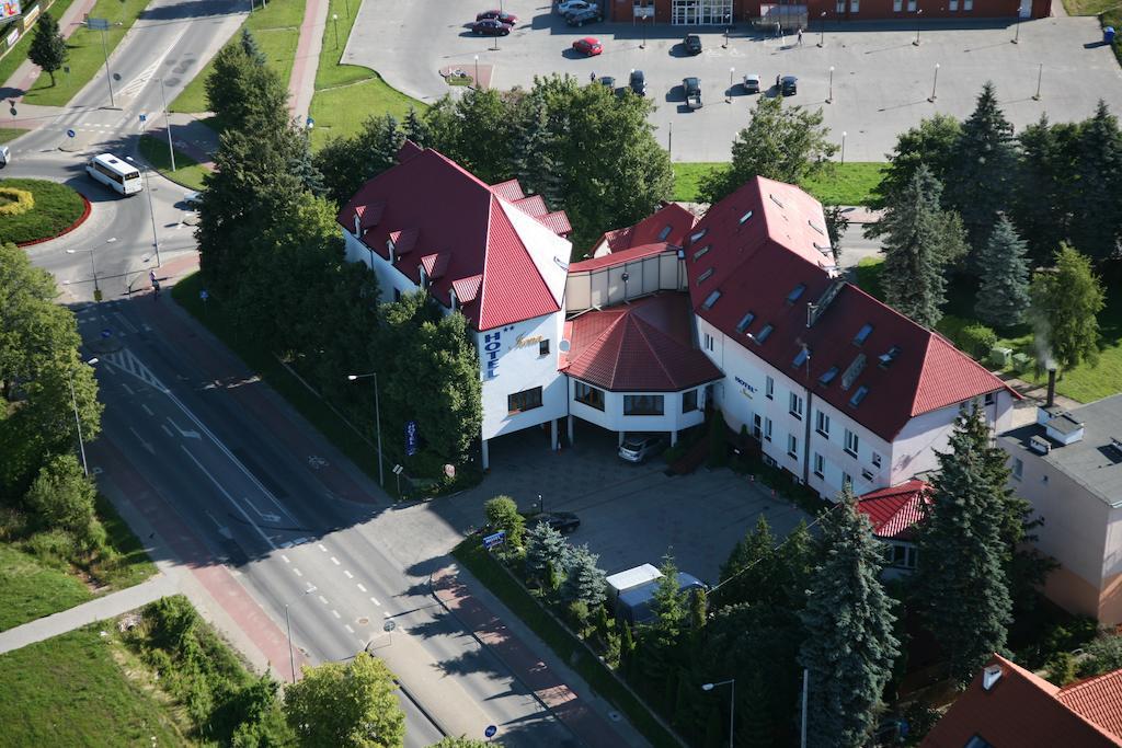 Hotel Irena Morąg Buitenkant foto